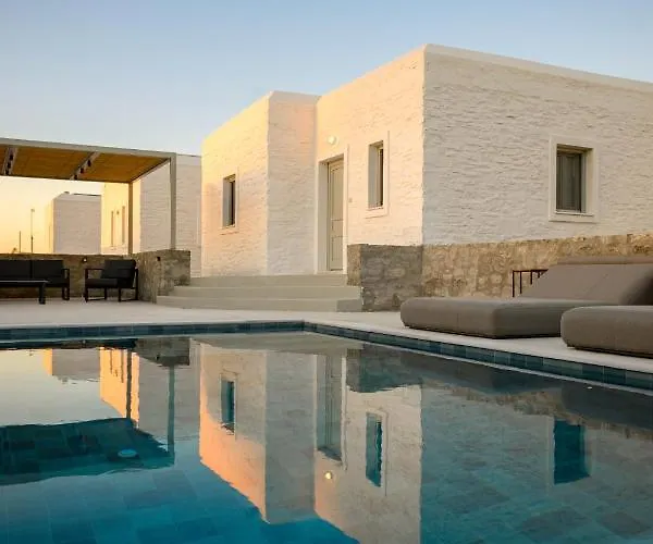 Holiday home Antiparoshomes *